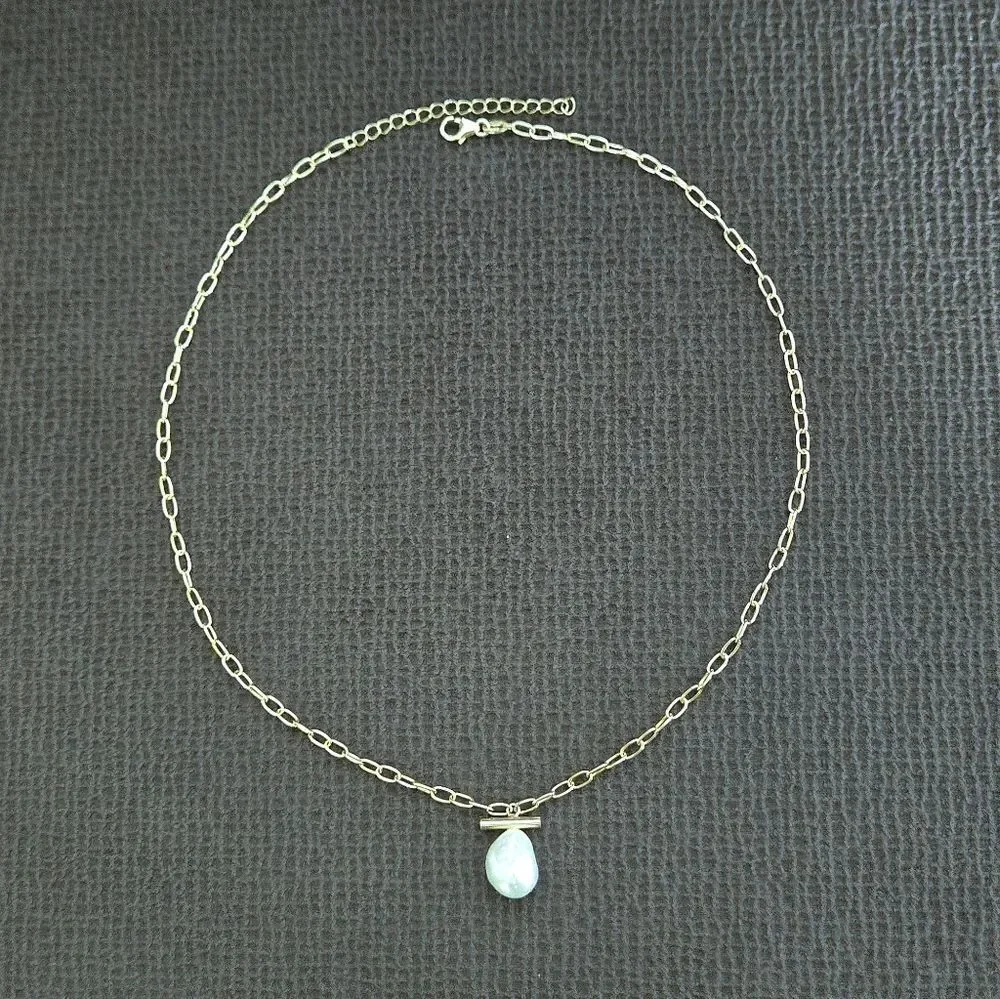 Stationary Freshwater Pearl Necklace - NWT